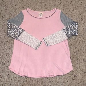 Women’s long sleeve shirt